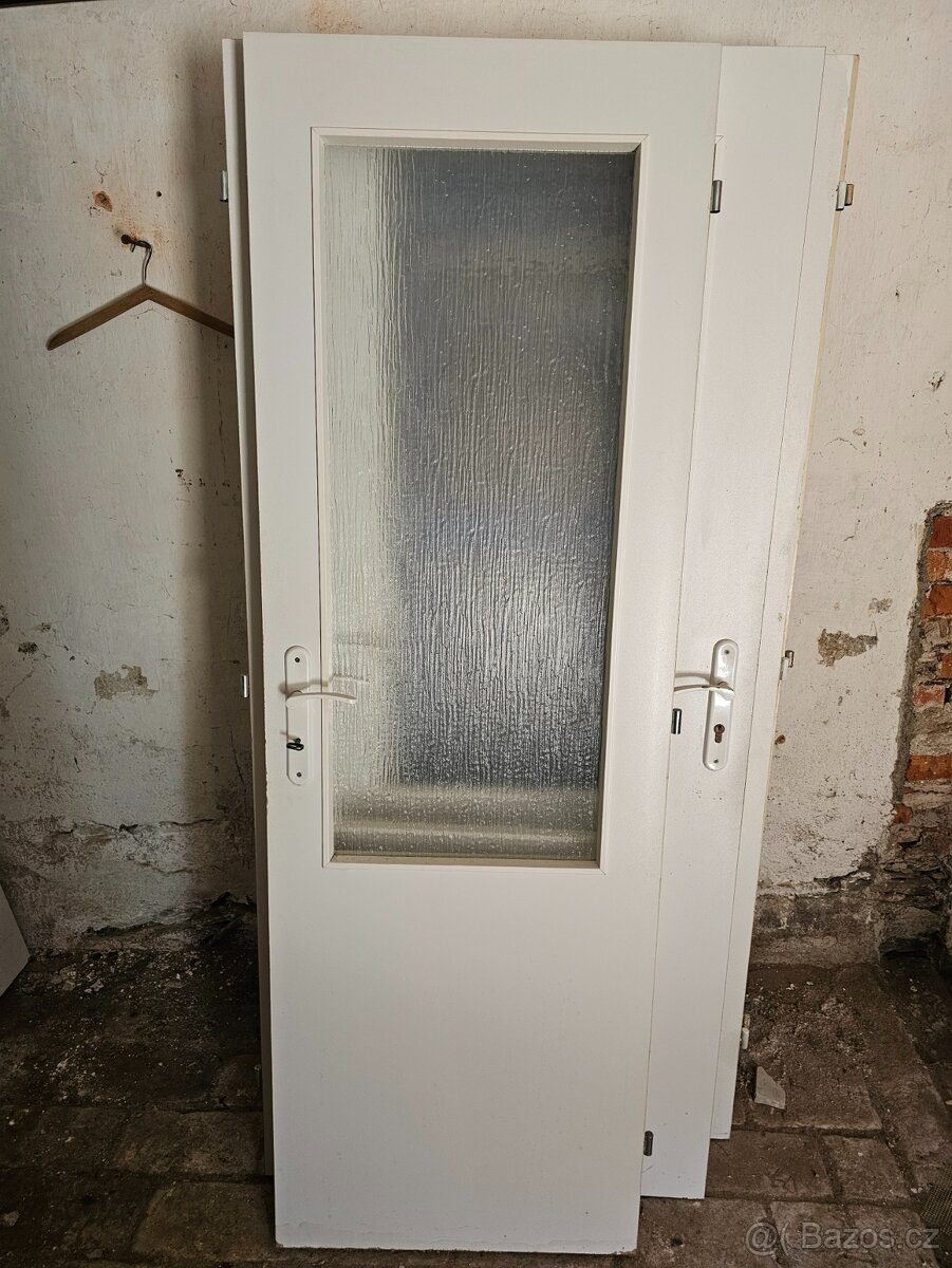 Prodám dveře 60pravé