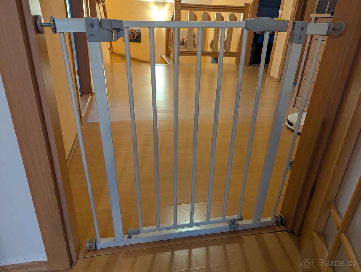 Zábrana na dveře / schody