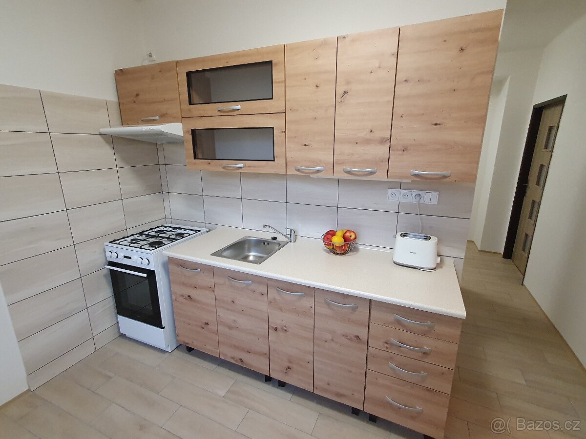 Pěkný světlý byt 2+1 52m2 v Lounech