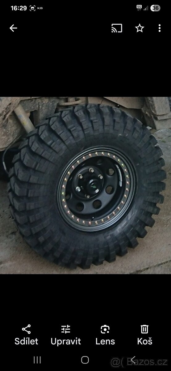 Maxxis Trepador 35" s beadlock disky