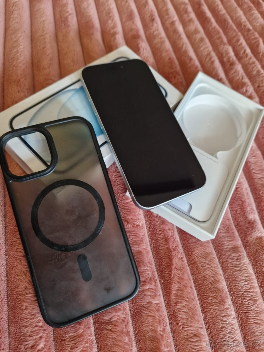 iPhone 15 ,,256 gb