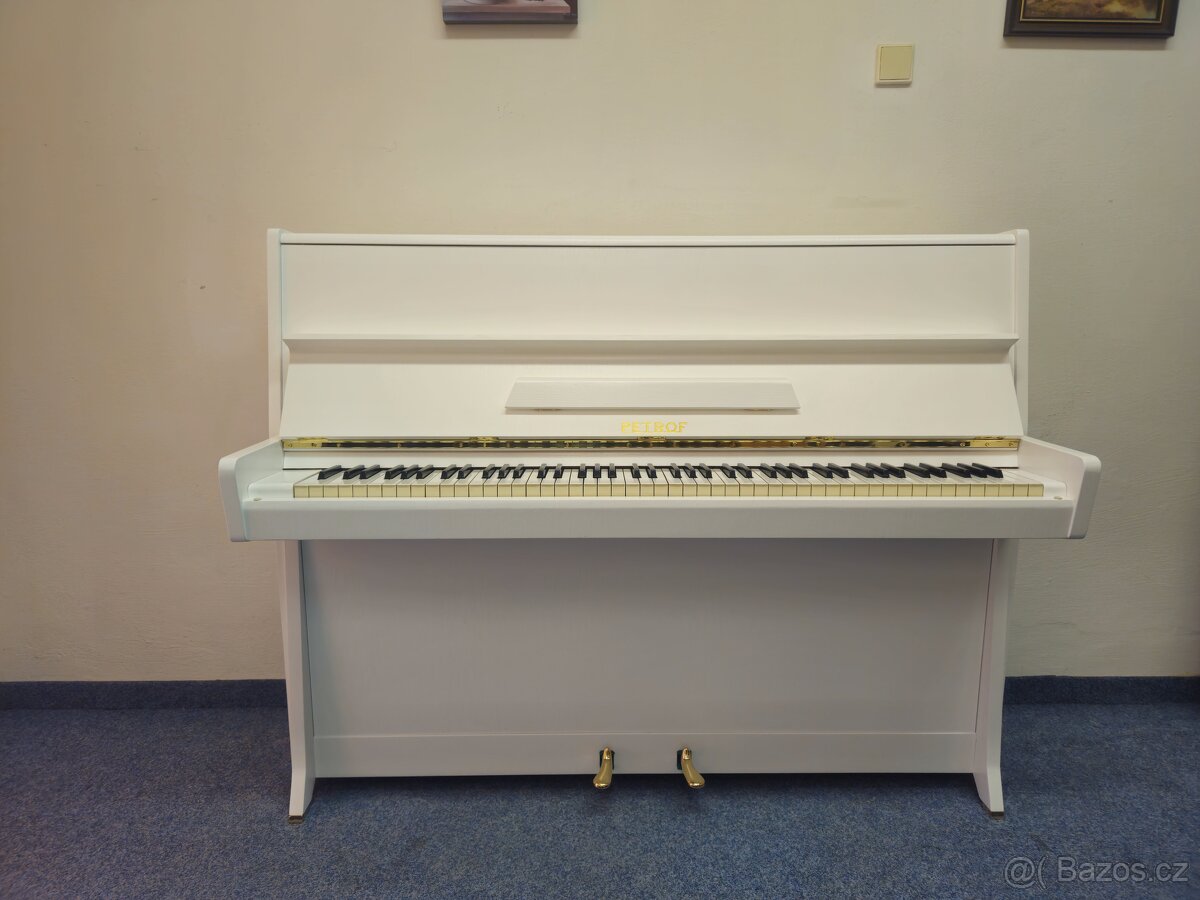 Petrof k 114 s dopravou zdarma ČR