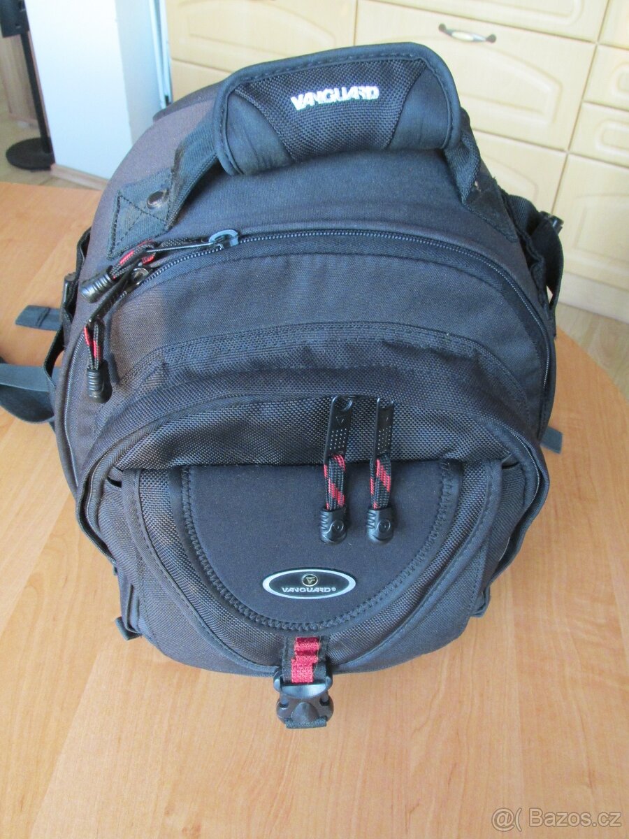 Foto batoh VANGUARD