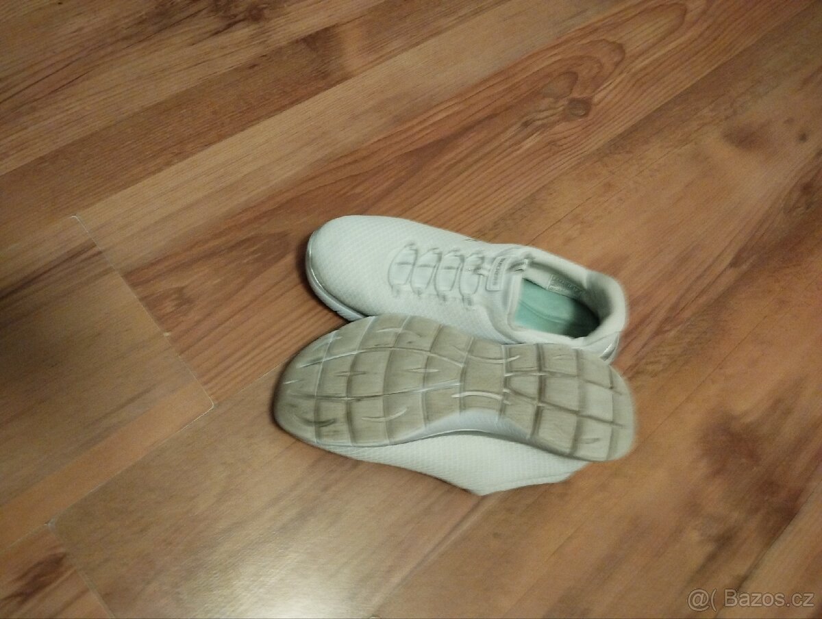 Boty sckechers vel 39 dámské
