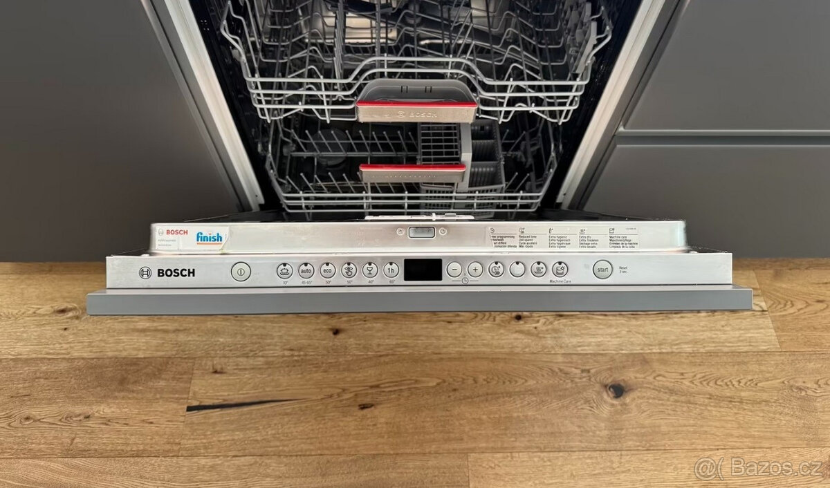 Myčka bosch plně integrovaná silence plus 3 KOŠE