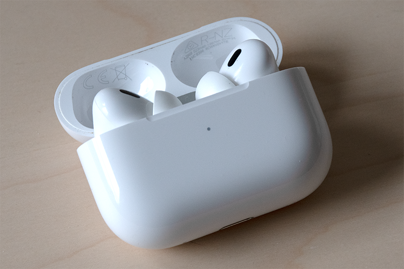 Prodám sluchátka Apple Airpods Pro 2