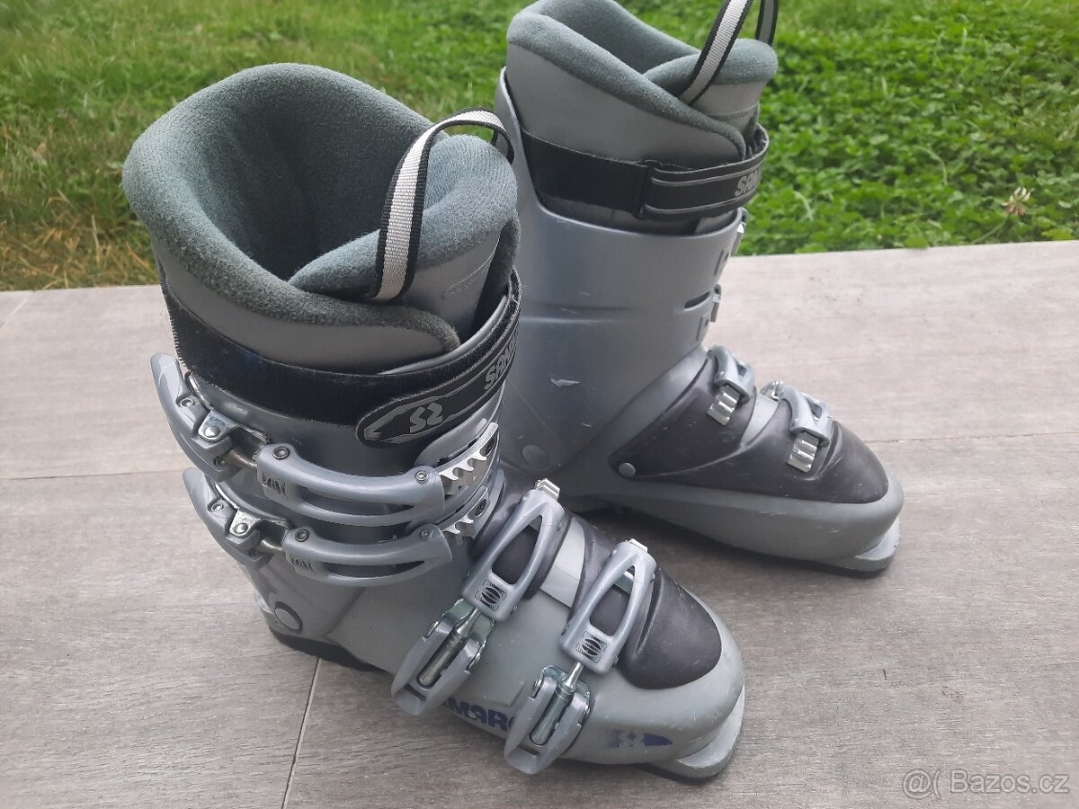 Dětské lyžáky vel. cca 38