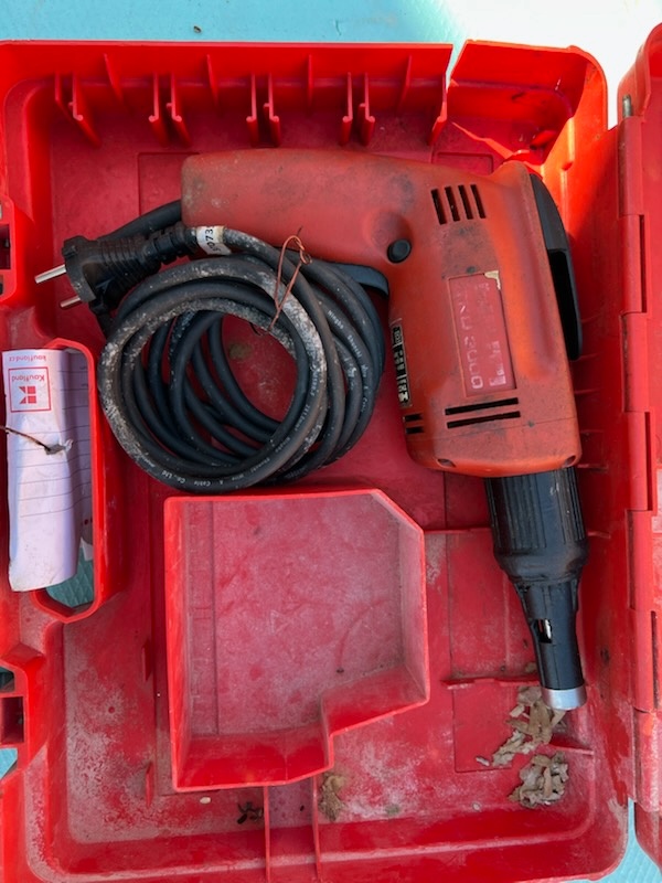 Montážní šroubovák Hilti na sádrokarton