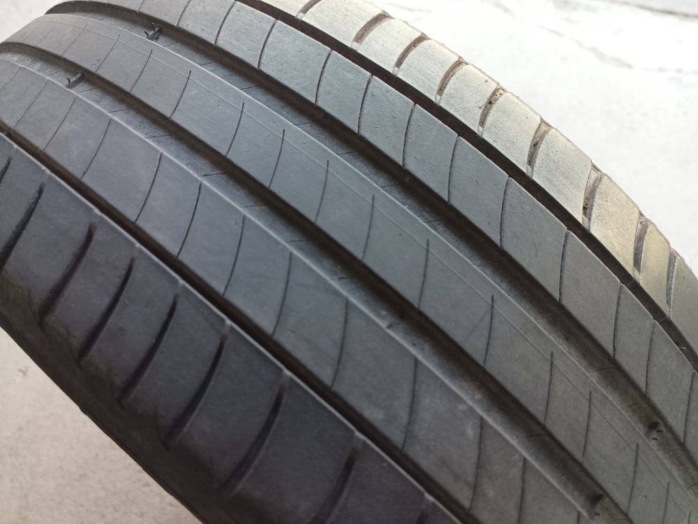 205/55 R17 MICHELIN (3615)