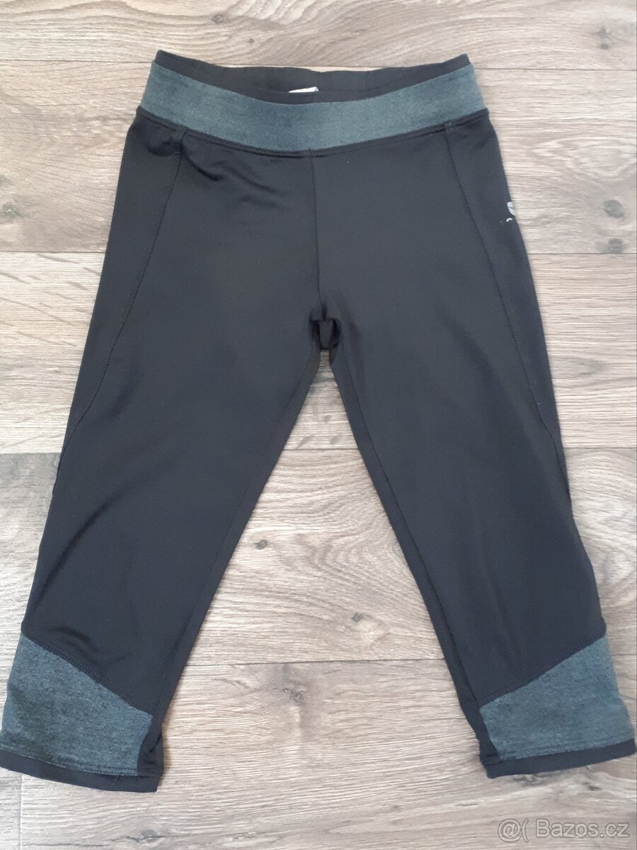 Dívčí 3/4 legíny DOMYOS vel.128/134 (Decathlon)