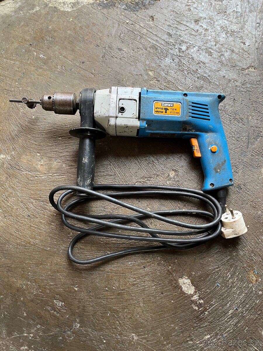 Příklepová vrtačka NAREX