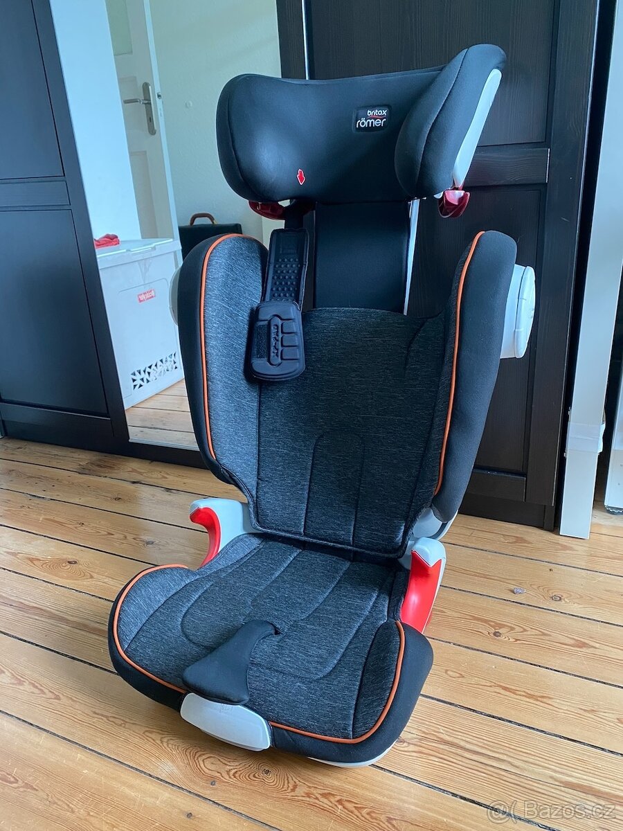 Autosedačka Britax Römer
