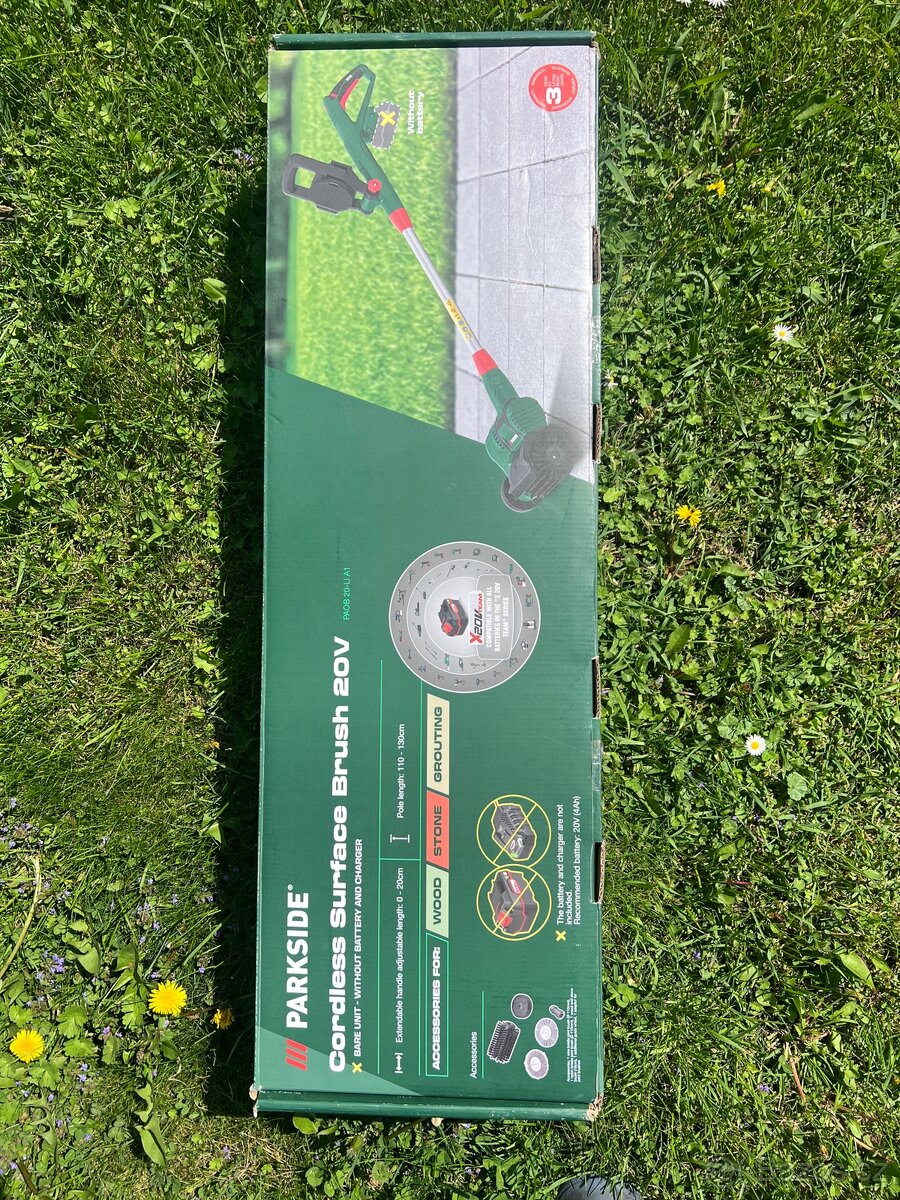 Parkside aku kartáč PAOB li A1 a pracovní kalhoty zdarma