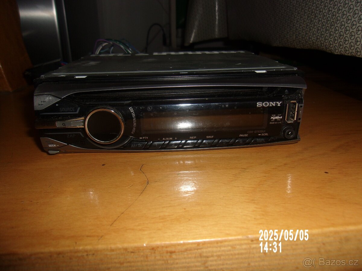 ony cdx-gt550ui