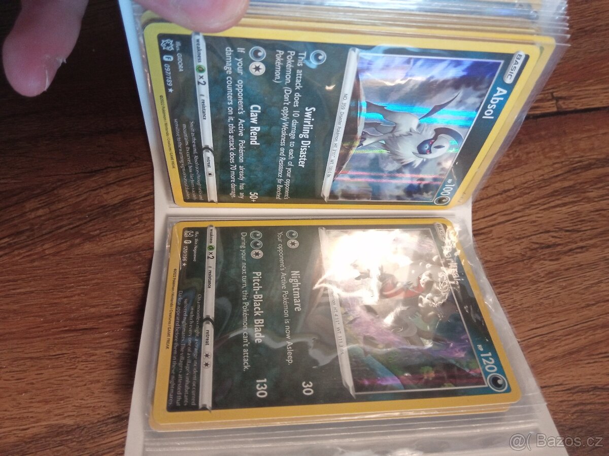 Pokémon karty s mini albem