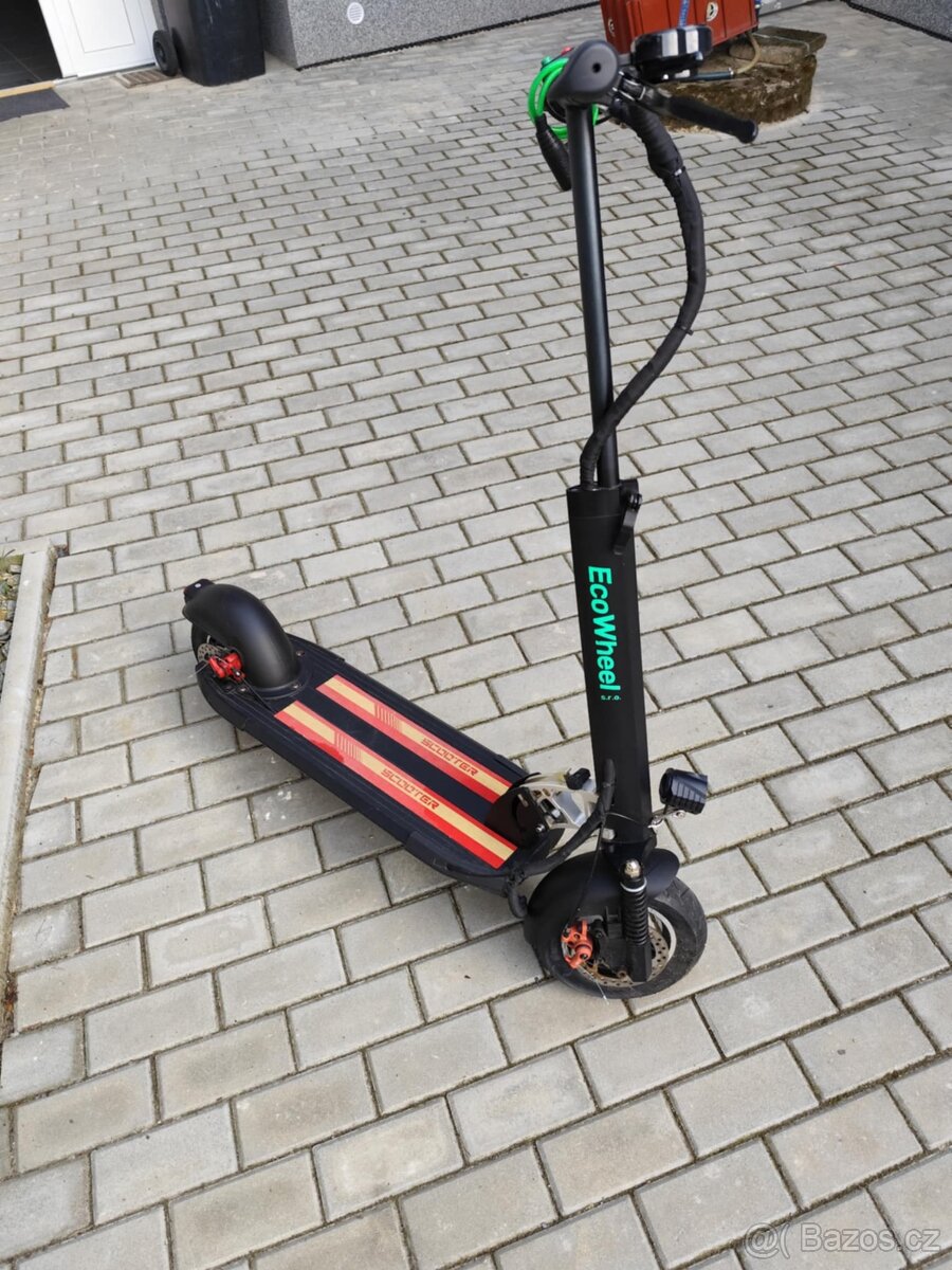 El.koloběžka Ecowheel G4