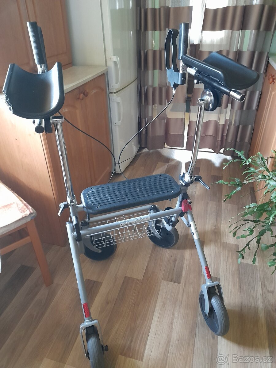 Chodítko pro seniory