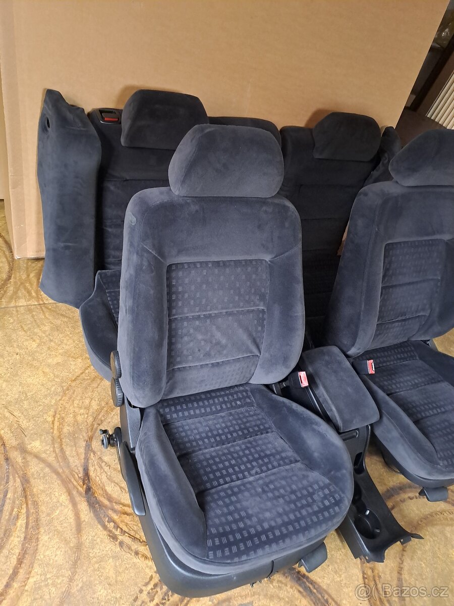 Prodám sedačky Passat B 5.5 Variant / Kombi