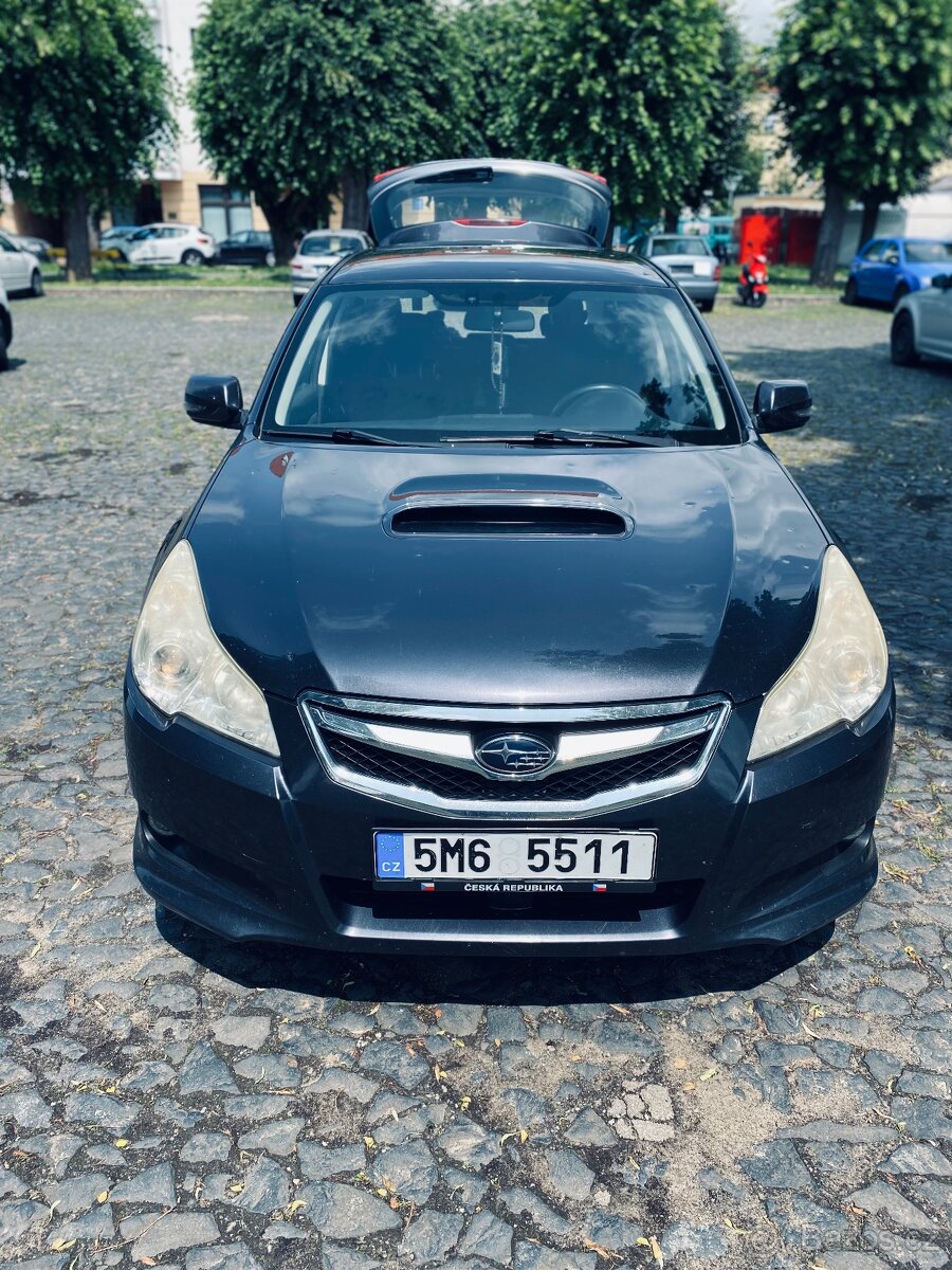 Subaru Legacy 2012 2.0 diesel