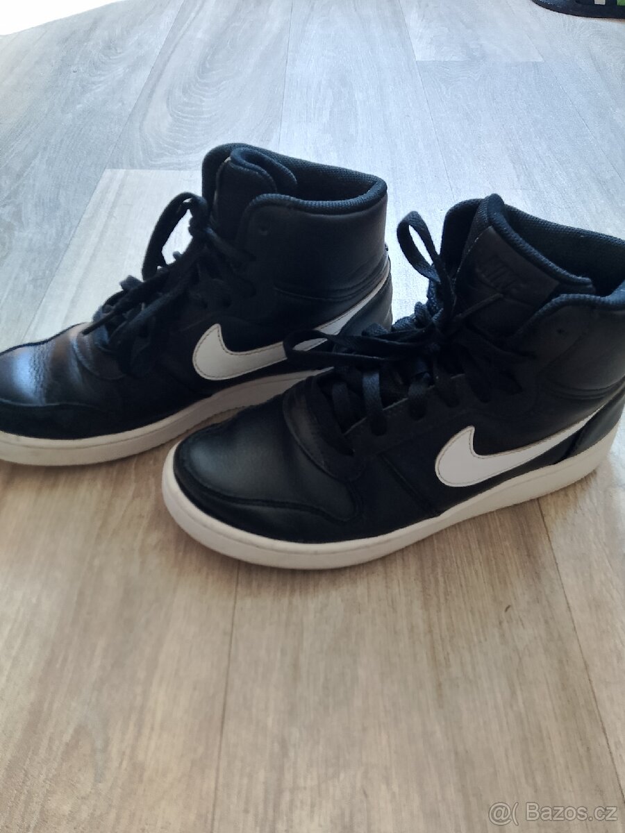 Pánské/chlapecké značkové botasky NIKE