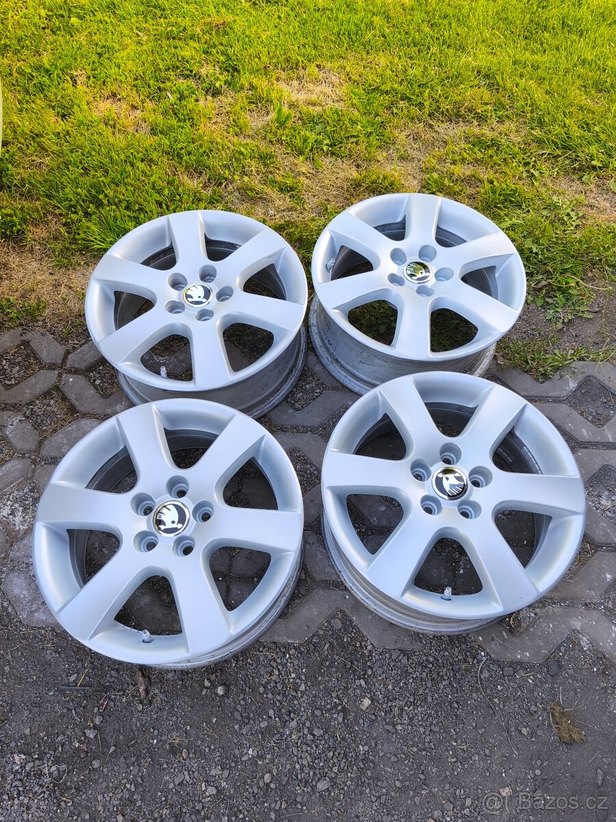 ALU disky 5x100 R15 Škoda Fabia 1,2 Romster,VW