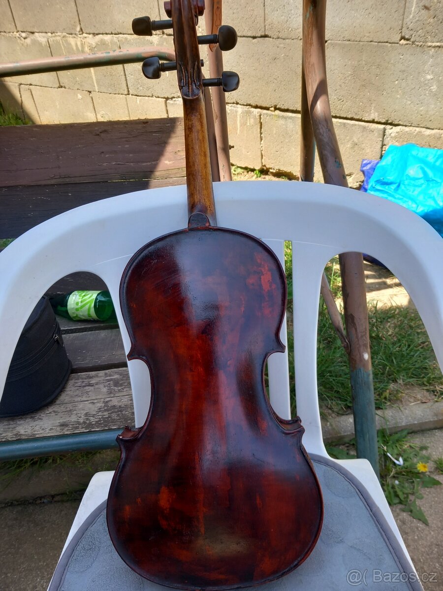 Predám starú violu, s pouzdrem, šmičcem,40,4cm