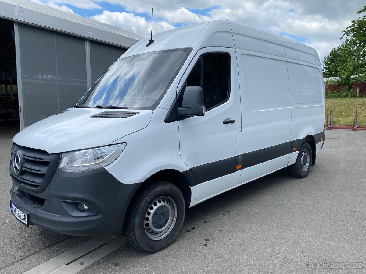 MB-Sprinter 314 2,2Cdi 105kW L2H2 ČR Webasto,tažné,naOBYTŇÁk