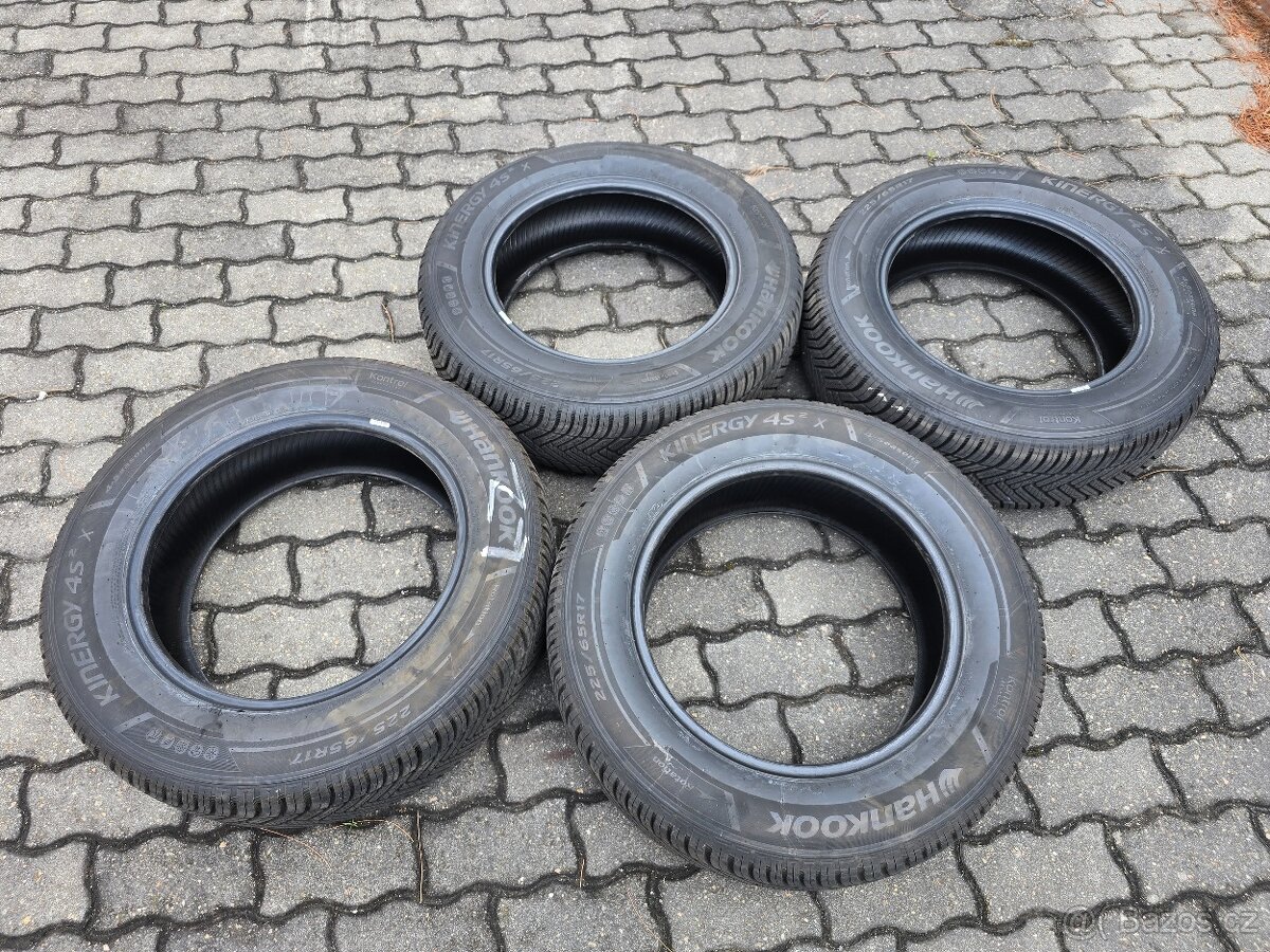 Nové celoročky Hankook Kinergy 4S2 X H750A 225/65 R17 106HXL