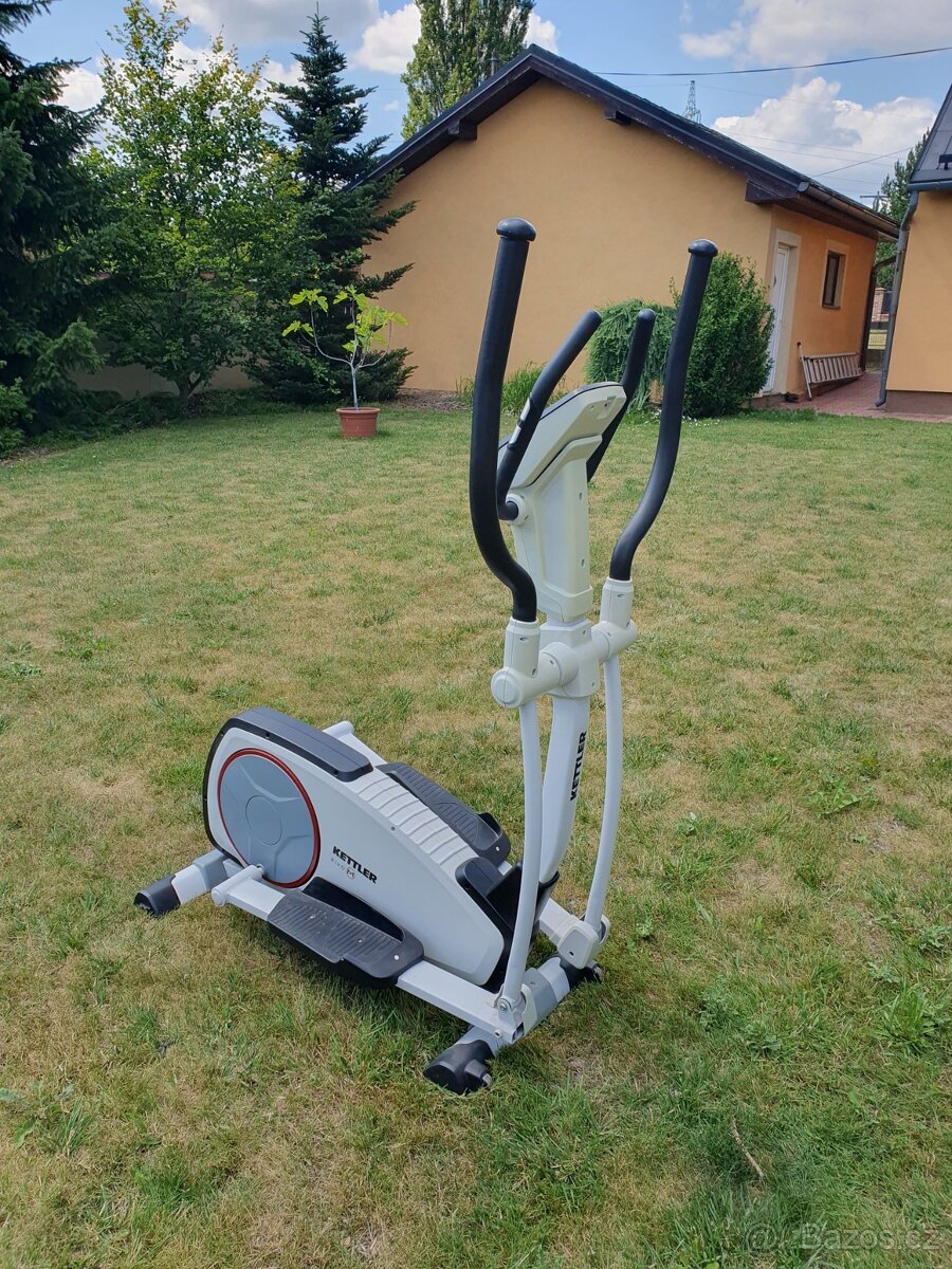 Cvičební stroje