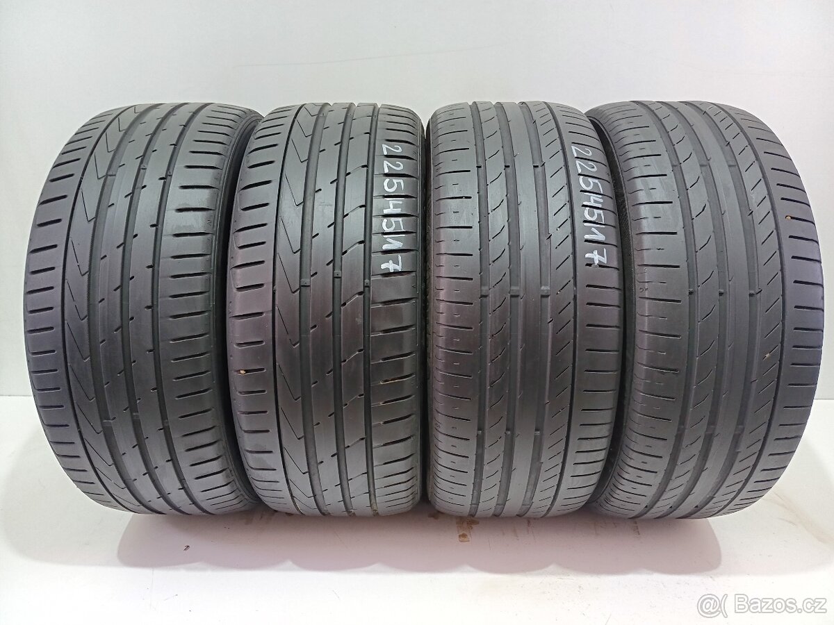 Letní pneu 225/45/17 Hankook+Continental