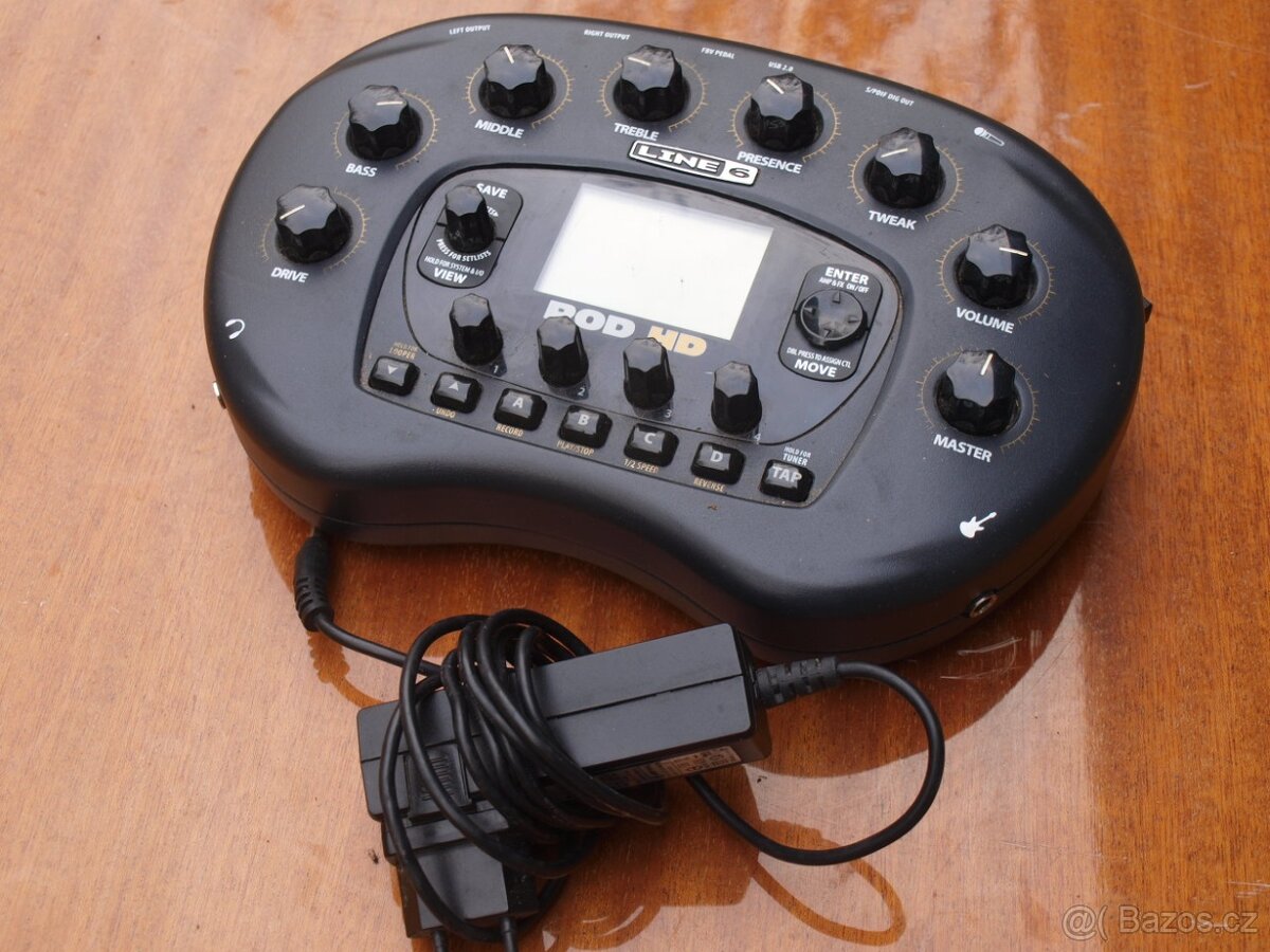 PRODÁM multiefekt LINE6 POD HD - černá LEDVINA + držák