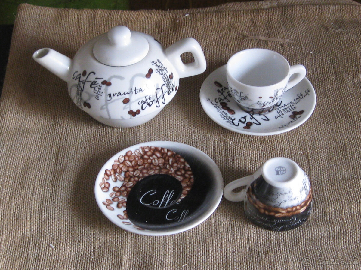 PORCELÁN- Konvička + 2x koflík s podšálkem