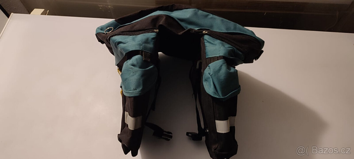 Prodám cyklobrašnu na nosič zadního kola