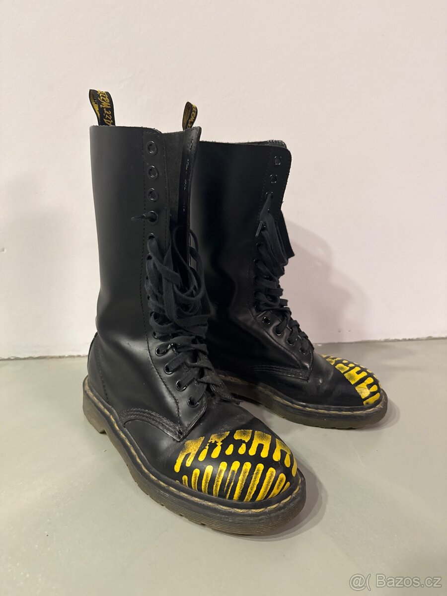 Dr. Martens vel. 38