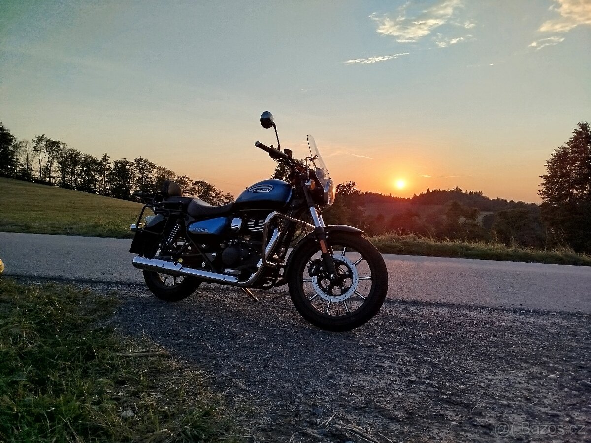 Royal Enfield Meteor 350 rv.2022