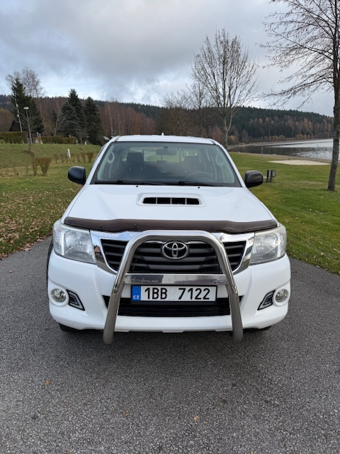 Prodám Toyota Hilux 2,5 D4D 4x4