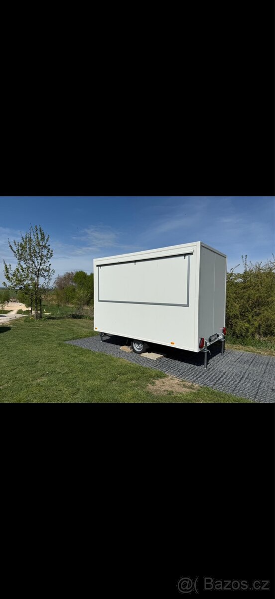 Gastro stánek vybavený