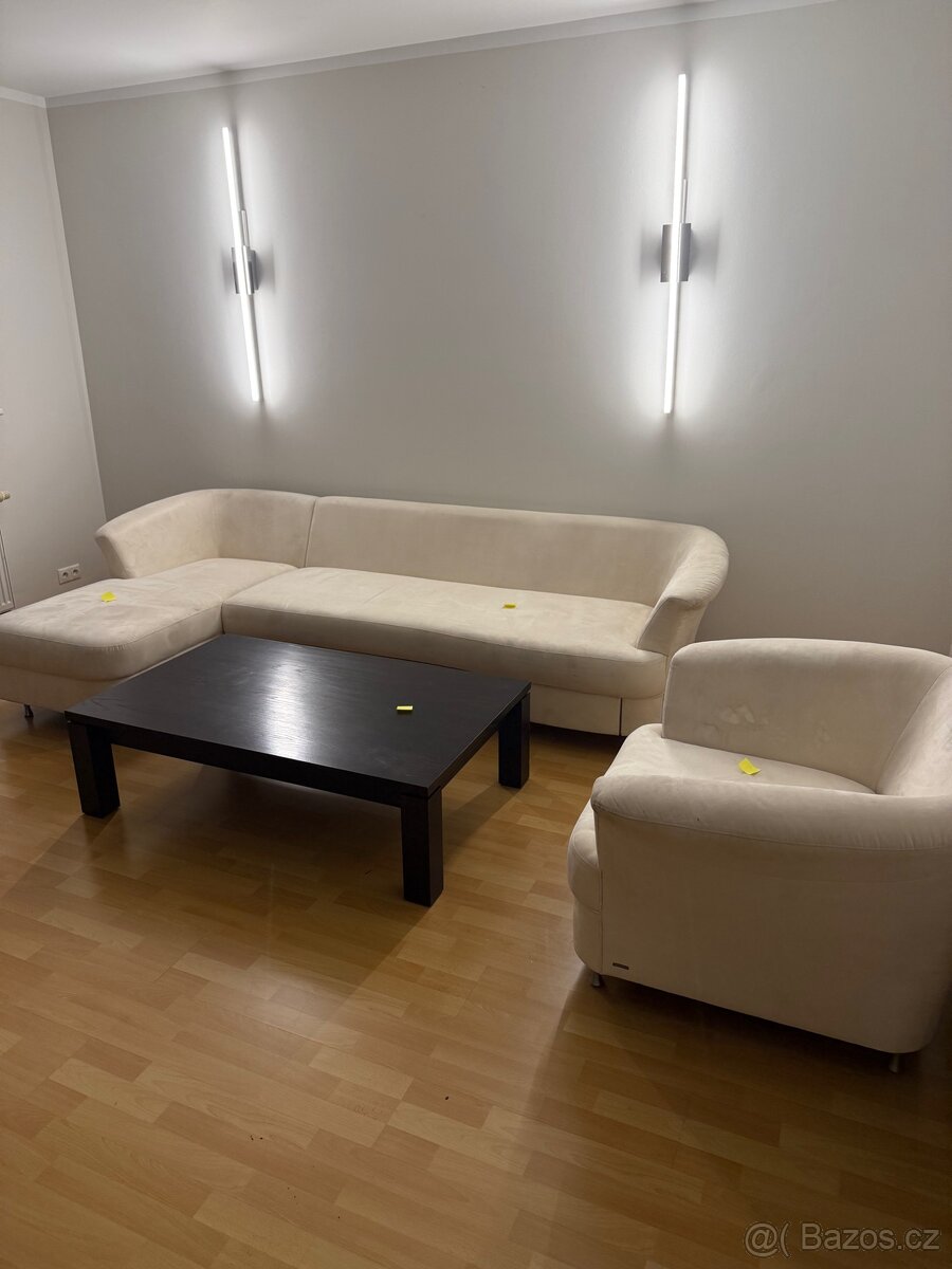 Rozkládací sedací souprava s křeslem od Polstrin design