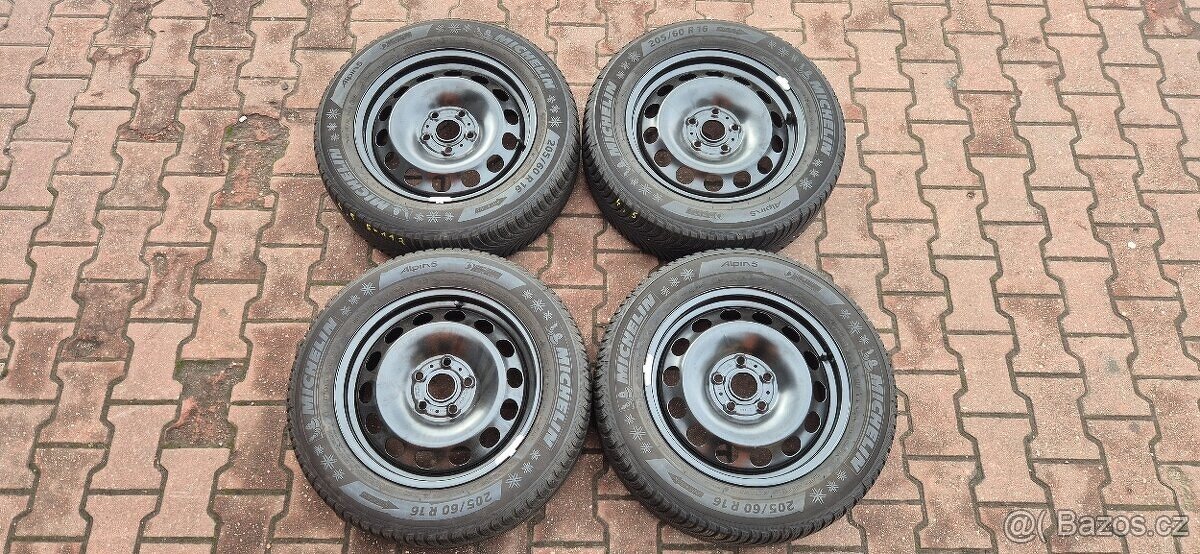 Plechové disky VW Troc 5x112 6x16 ET43 205/60r16 zimni