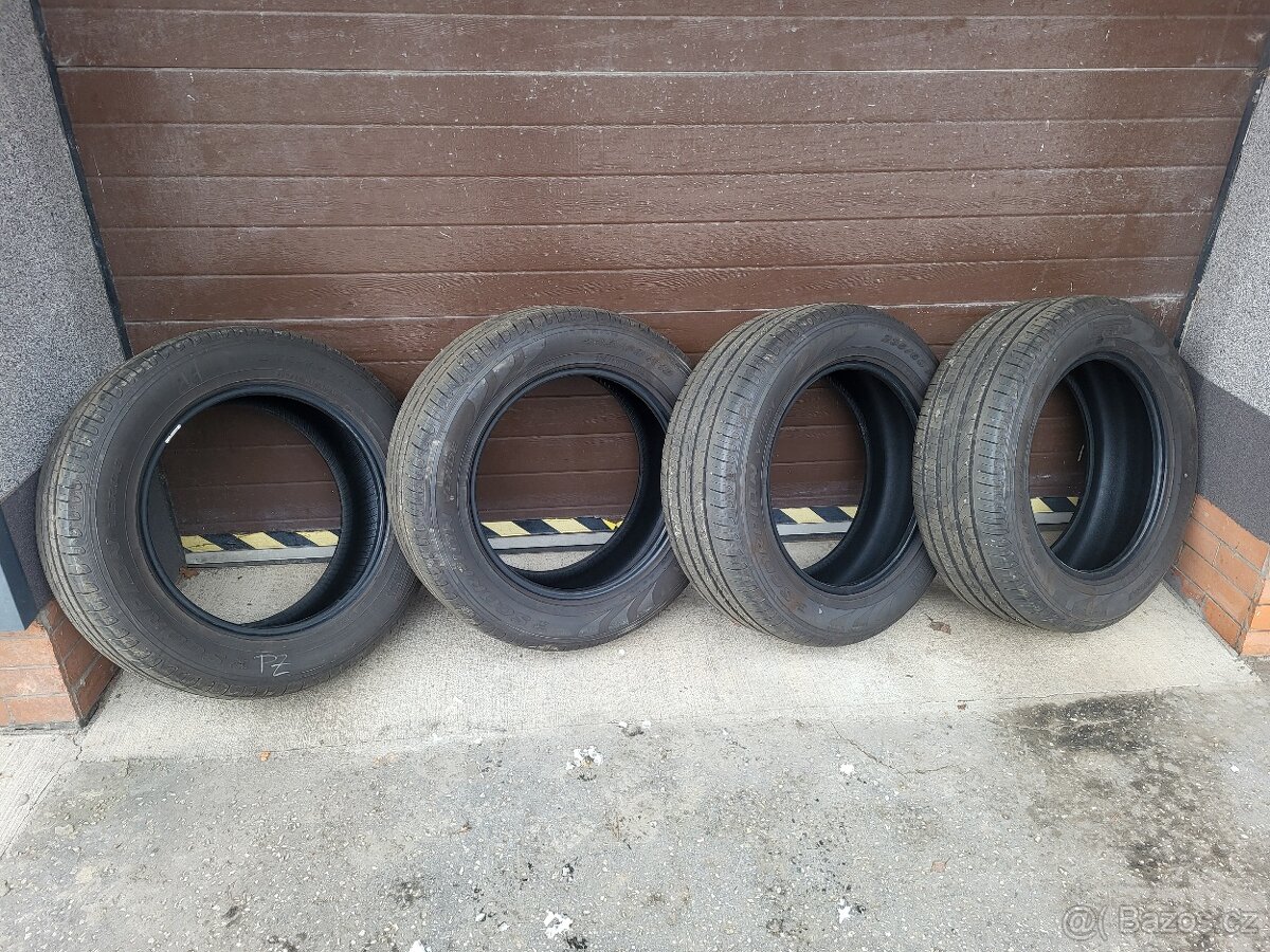 Prodám 4 x letní pneu 235/60 R18