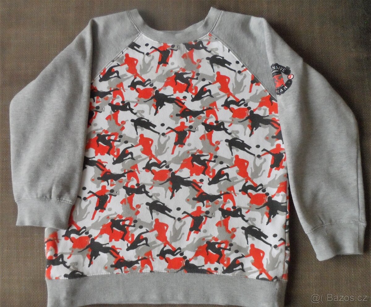 Fotbalová mikina vel. 134