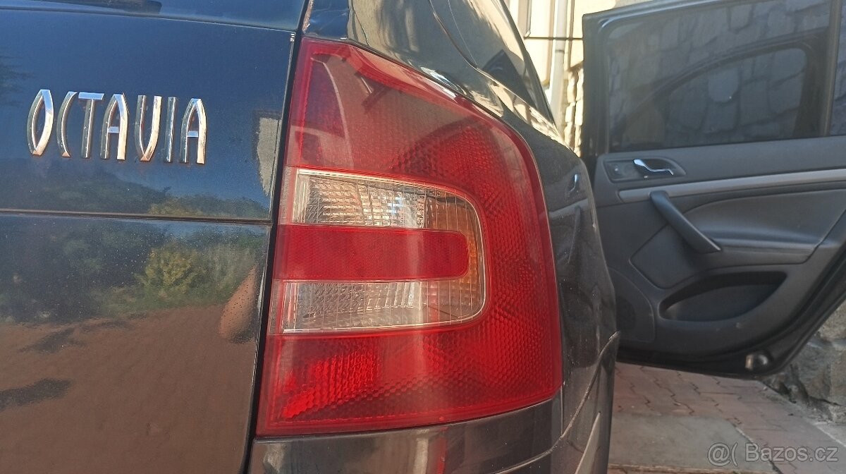 Zadní lampa Octavia 2 combi