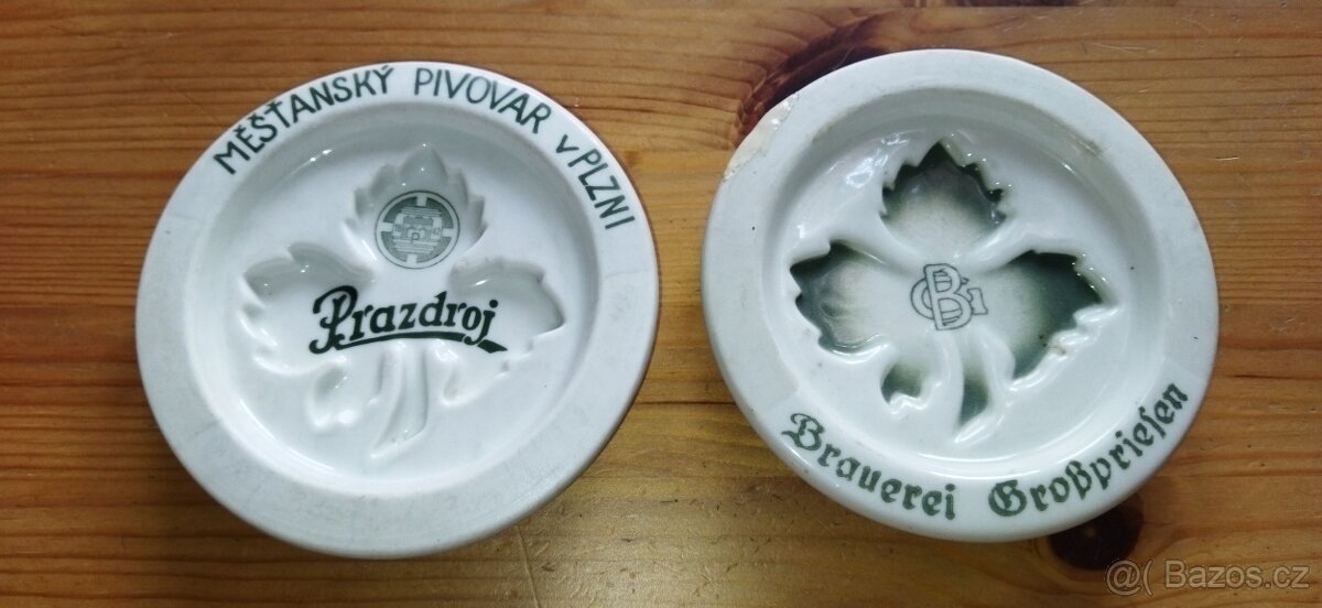 Porcelánové a papírové pivní podtácky