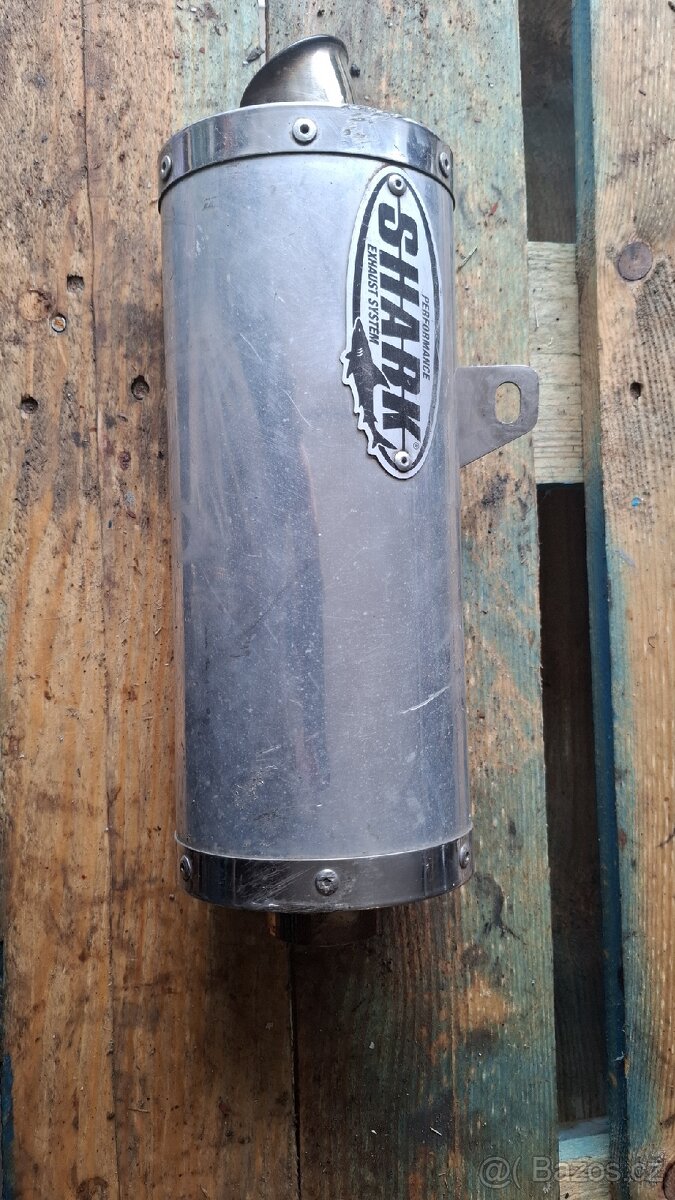 Laděná koncovka výfuku moto Shark Exhaust system