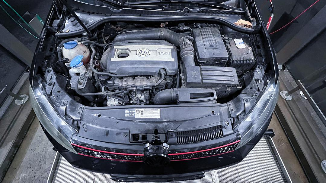 Motor benzínový CCZB 2.0TSI 155KW VW Golf 6 GTI 2010