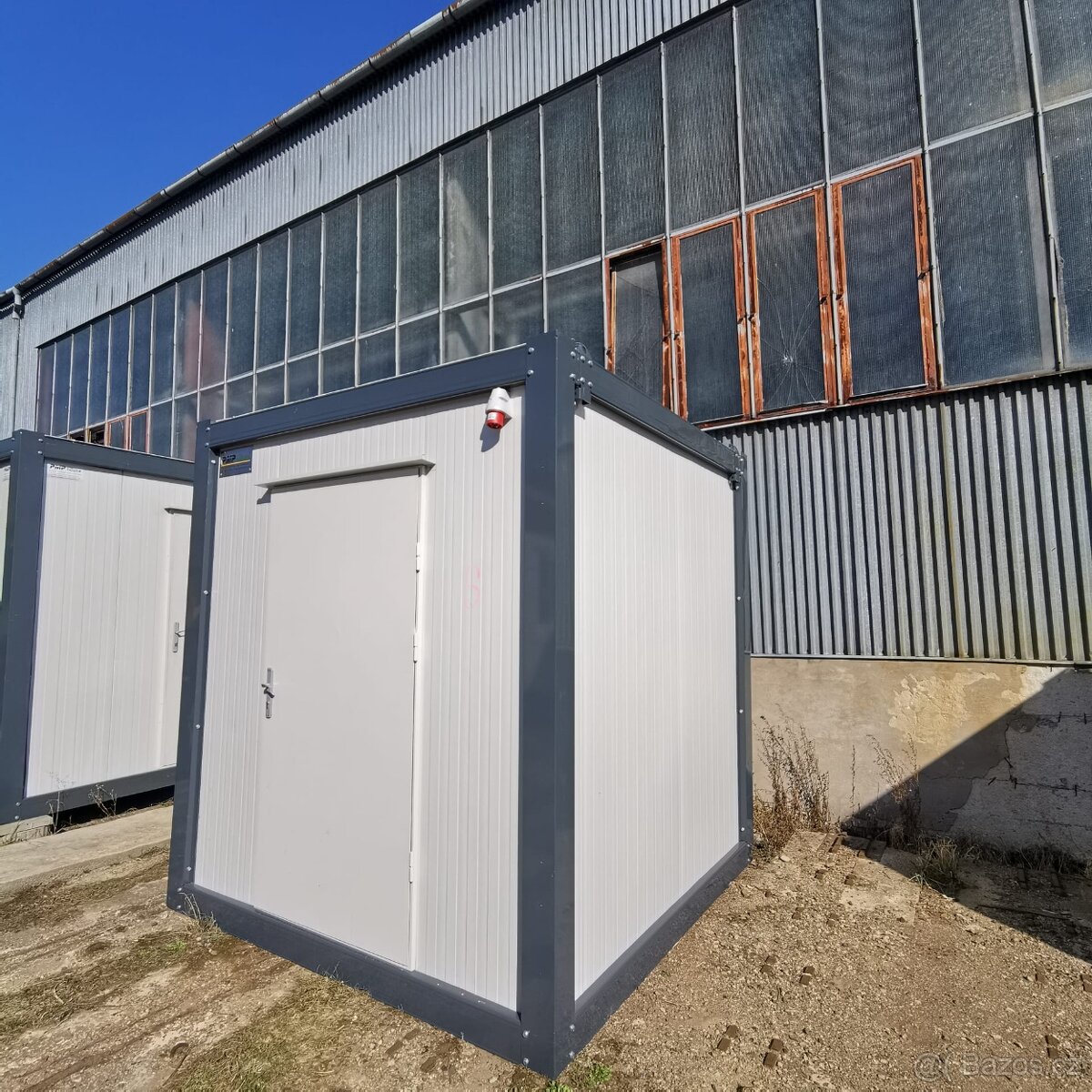 Obytný kontejner Karmod o rozměru 2,4 x 2,4m
