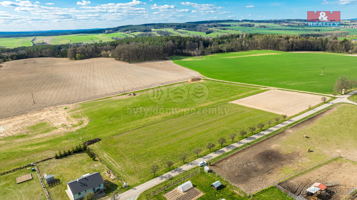 Prodej pozemku k bydlení, 1109 m², Hřibiny-Ledská