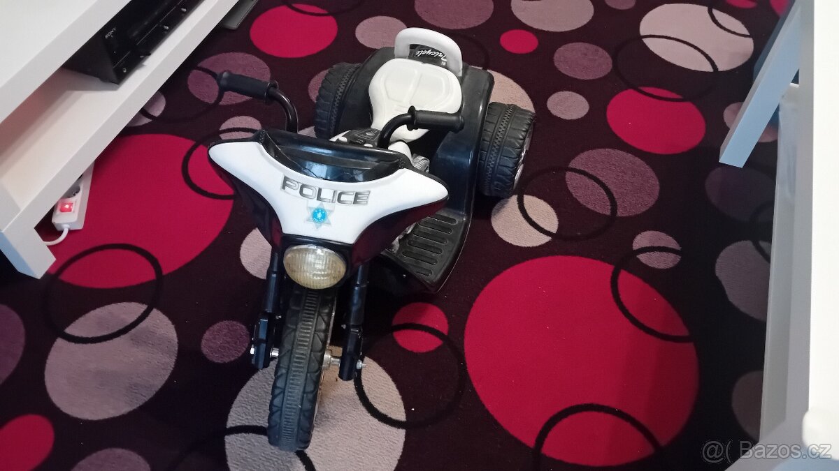 Dětská elektrická motorka