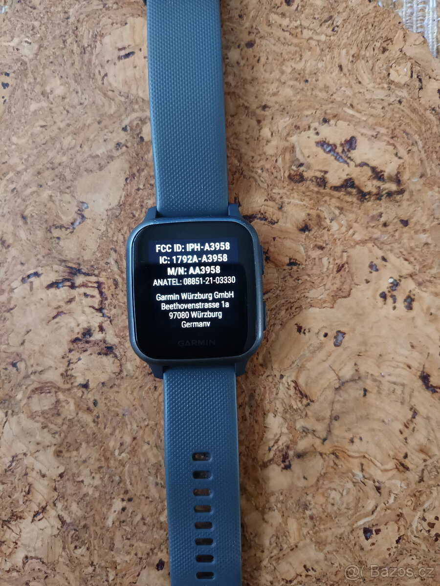 Hodinky GARMIN VENU SQ