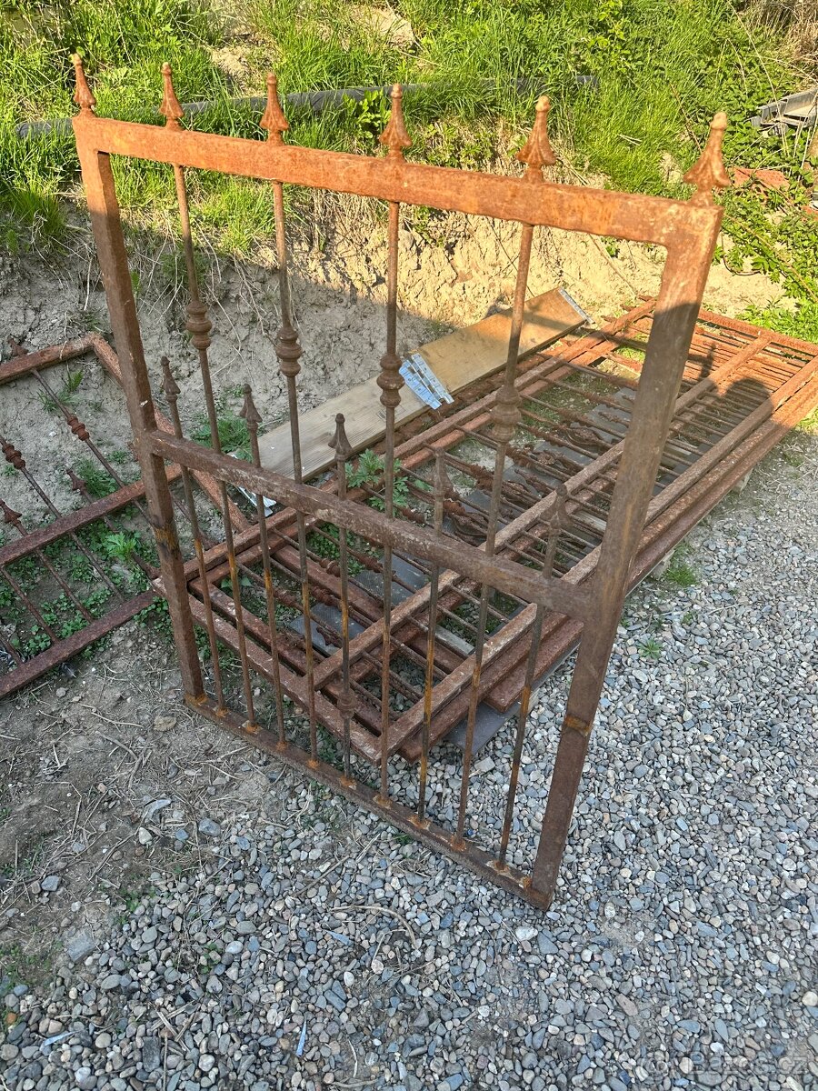 Kovovýroba, branky, přípravky, montáž, práce všeho druhu.